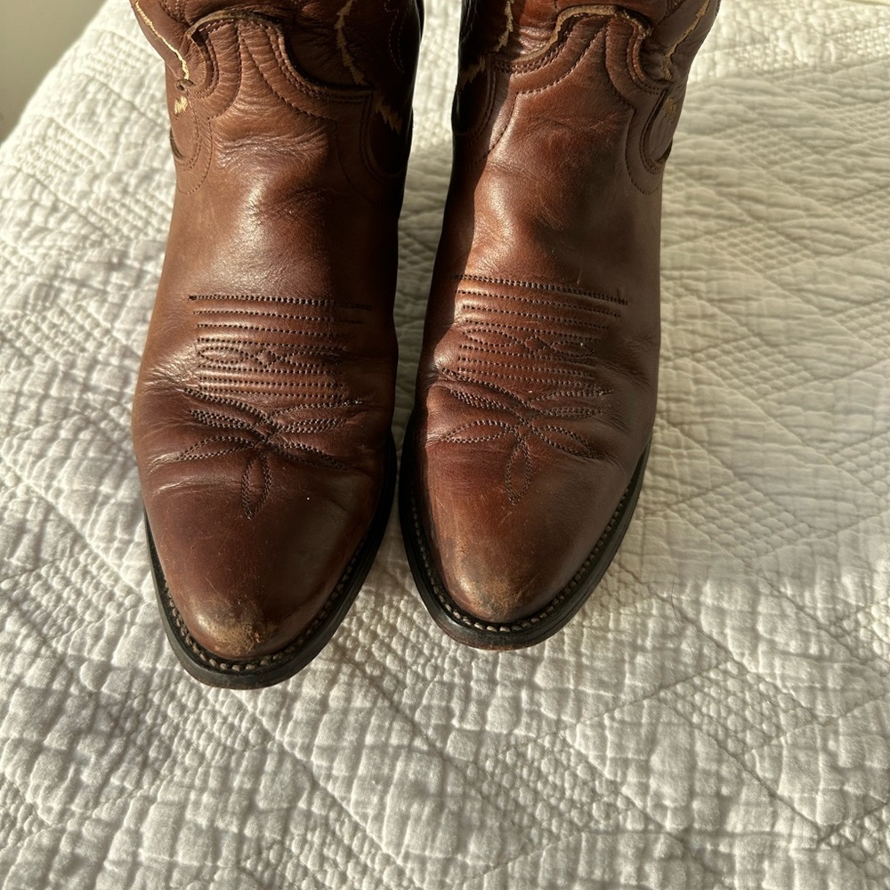 Justin’s boots - Picture 5 of 6